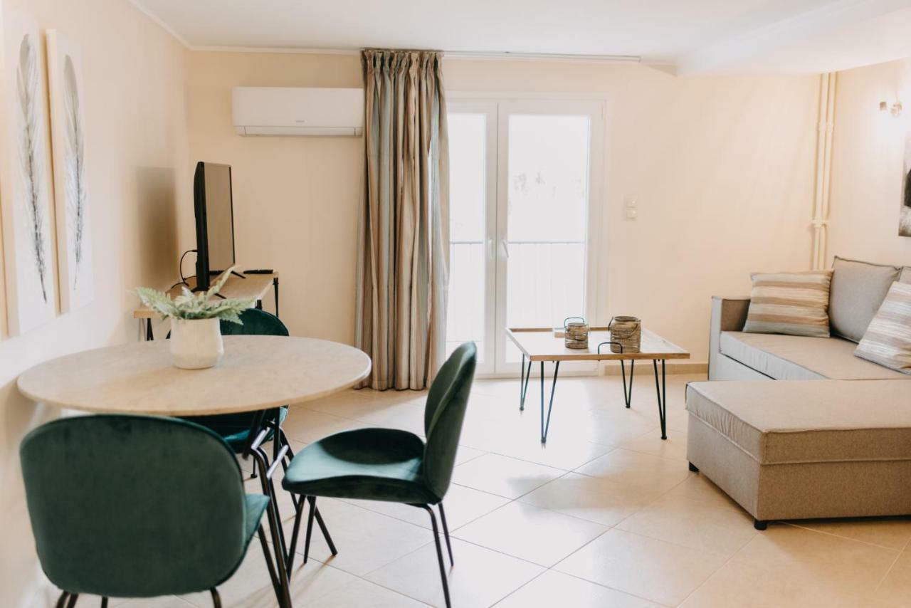 Best House, Central Luxury Apartment, Agiou Nikolaou, Patra Eksteriør billede