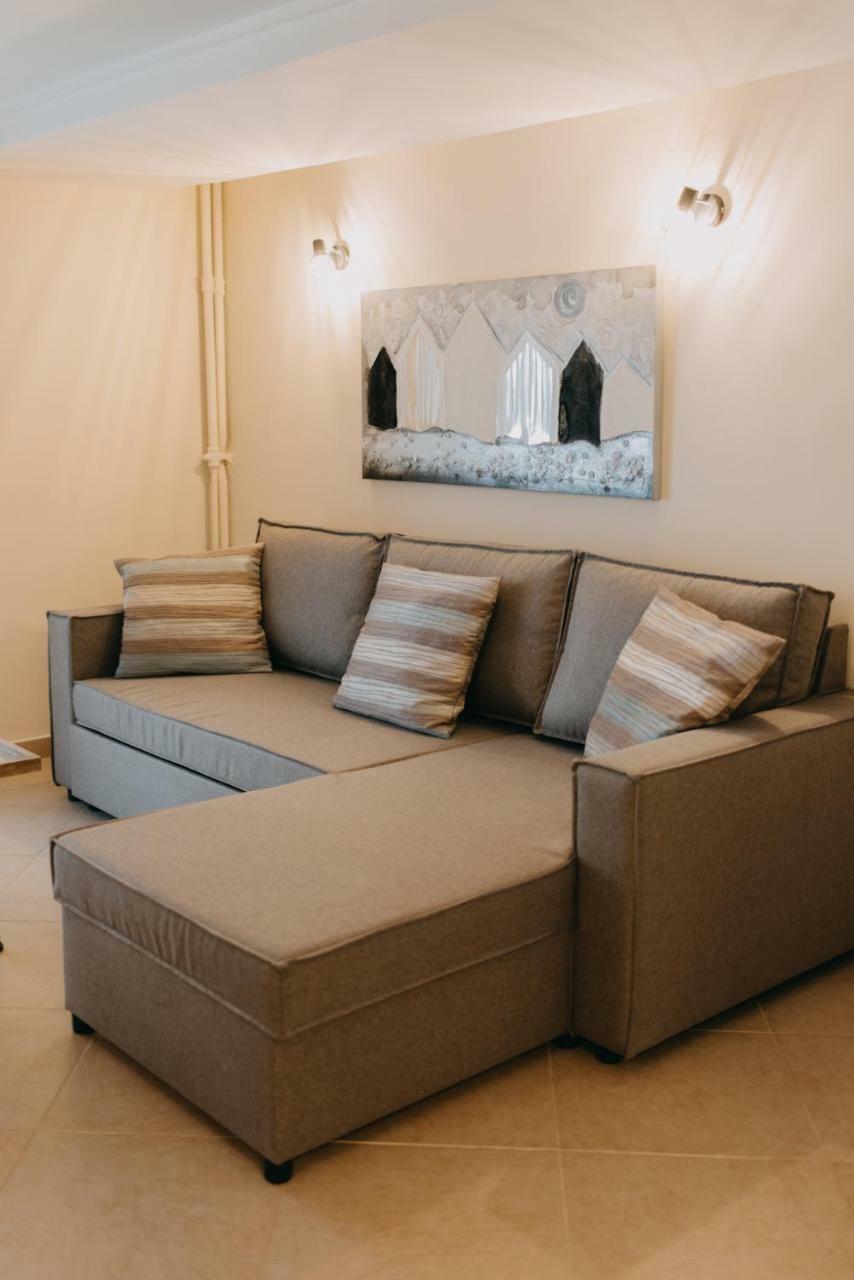 Best House, Central Luxury Apartment, Agiou Nikolaou, Patra Eksteriør billede